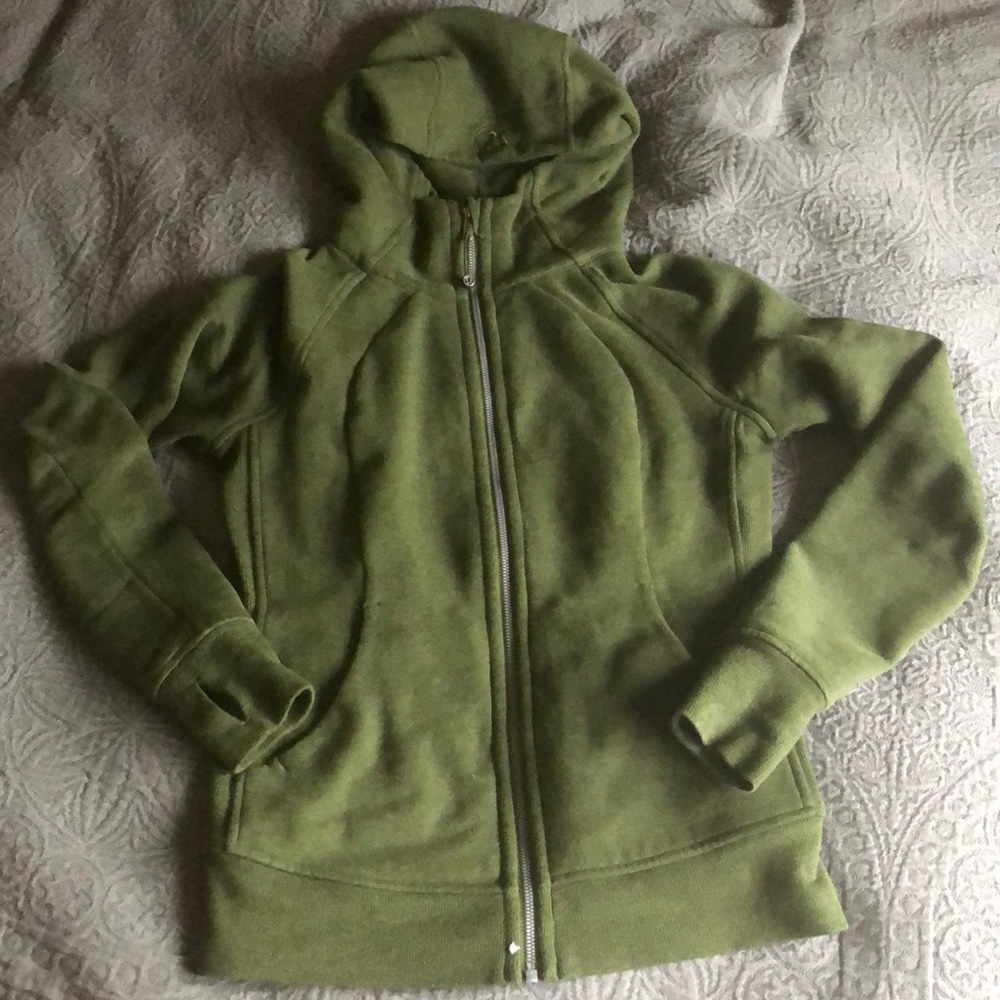 Lululemon scuba hoodie size 6